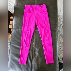Hot pink Victoria's Secret essential pocket leggings 7/8 length